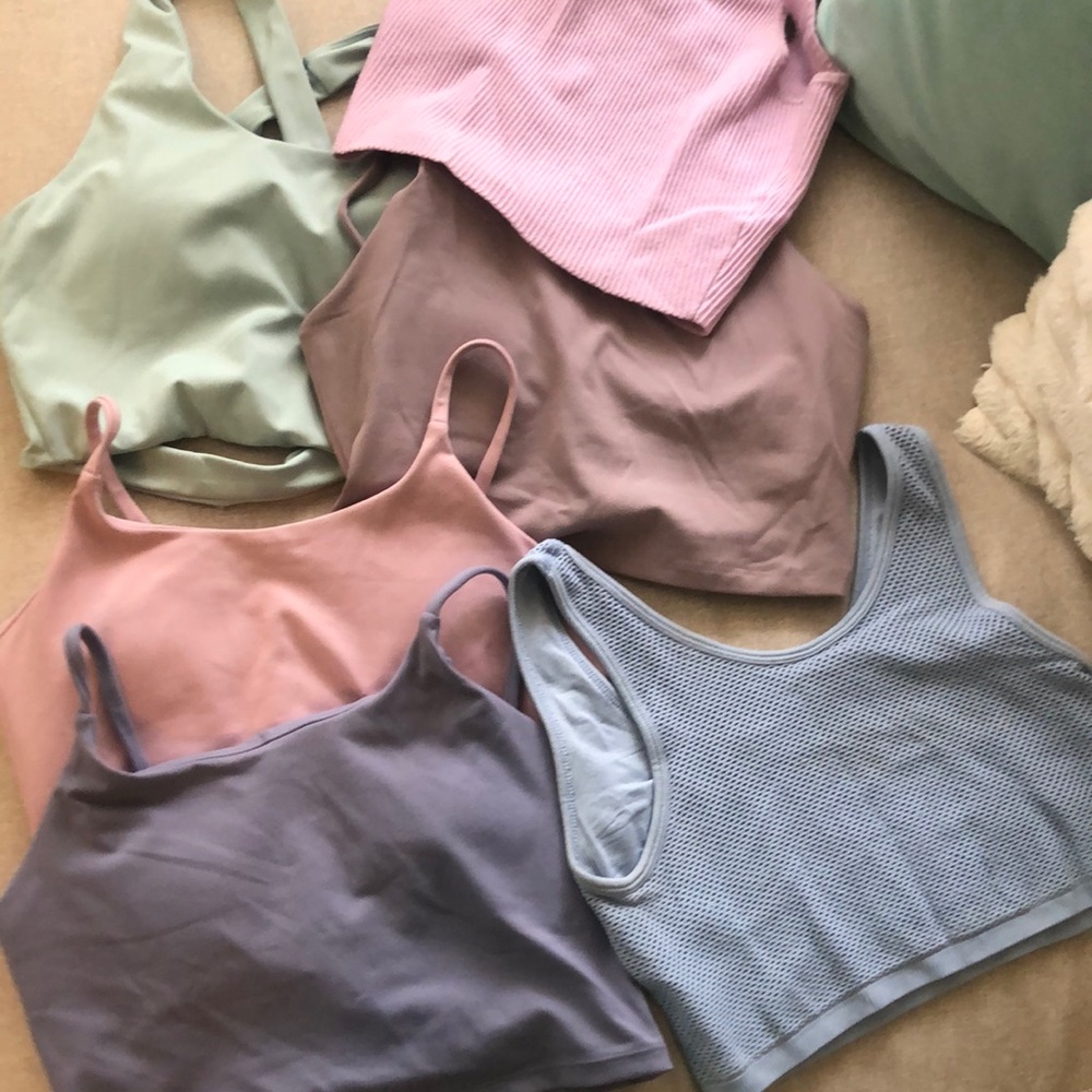 BULK … Tank tops in excellent condition! Worn a few times but I have too many!